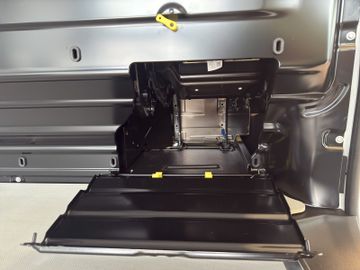 Fotografie 14 des Opel Vivaro Kasten M AHK LED Kamera TotWinkel