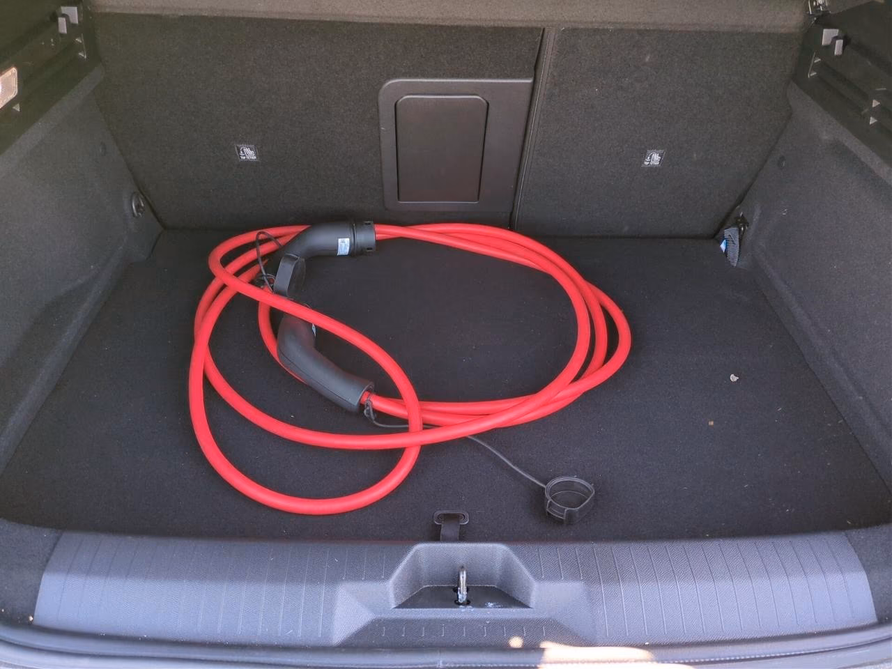 Opel Astra Electric GS*NAVI*HUD*MATRIX*AHK