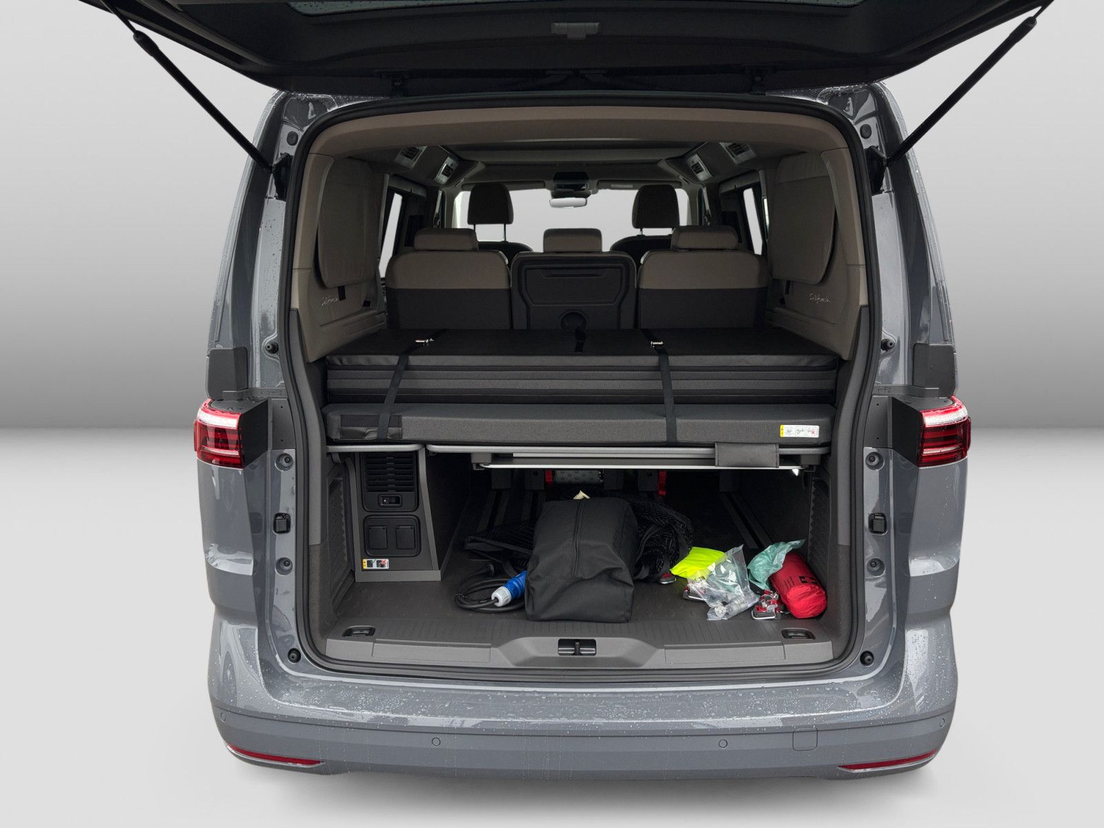 Volkswagen T7 California - Bild 12