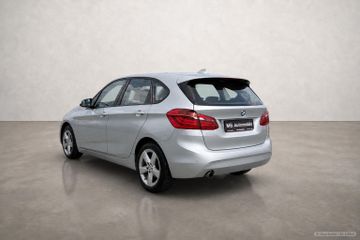 BMW 218 - 7