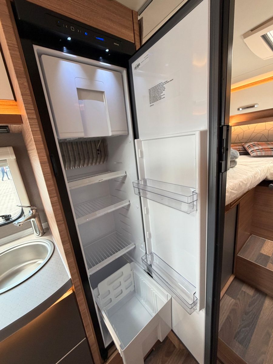Fahrzeugabbildung Weinsberg CaraCompact Edition Pepper 600 MEG MJ26