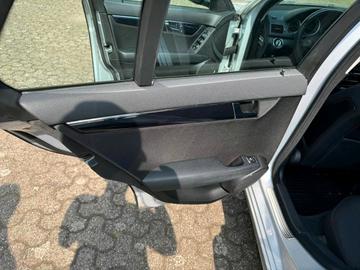 صورة مصغرة 12 لـ 2008 Mercedes-BENZ C 180