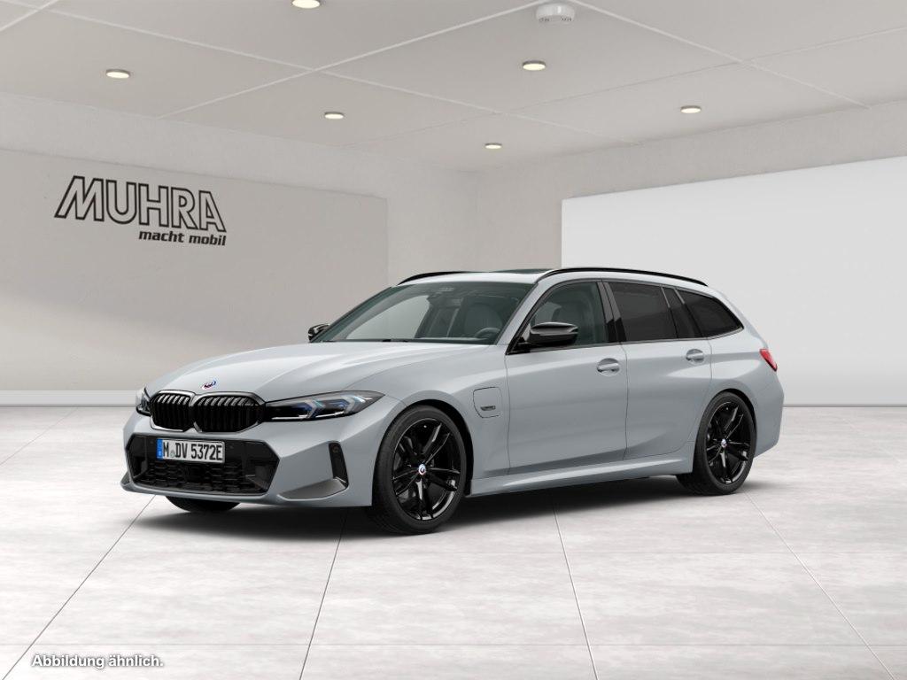 BMW 330e xDrive Touring M Sport 19" AHK Pano H&K