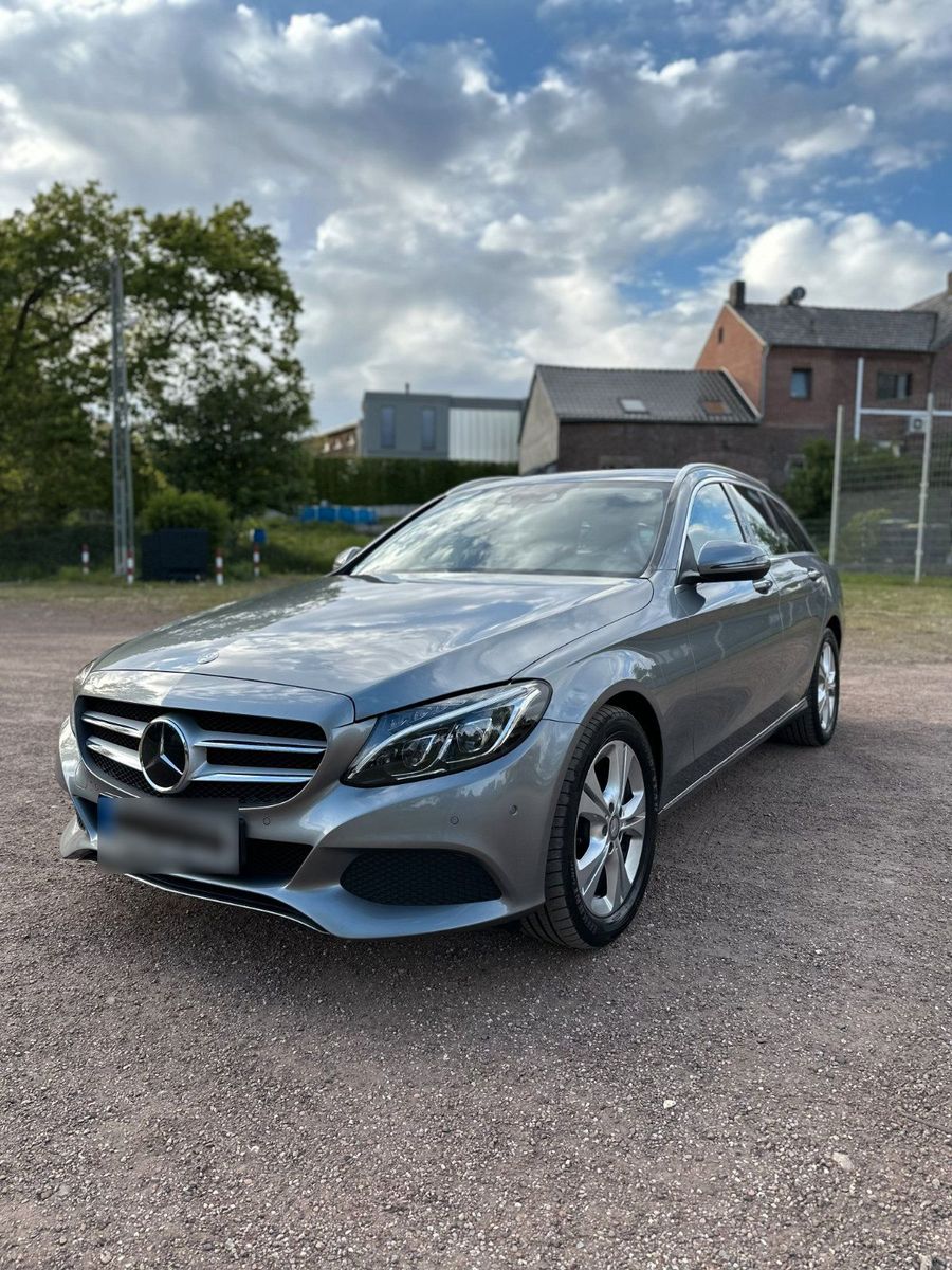 MERCEDES-BENZ Mercedes Benz C250d T BlueTec 7G Avantgarde