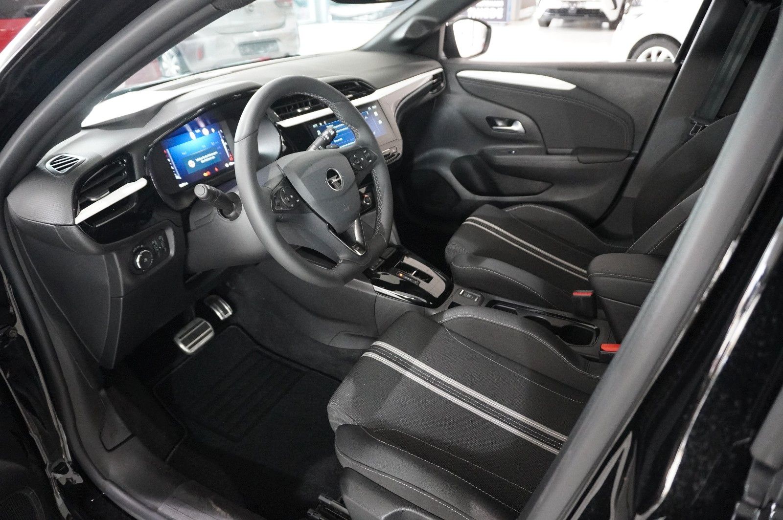 Fahrzeugabbildung Opel Corsa F 1.2T GS SPORT NAVI/LED/KAMERA/SPORT/DAB+