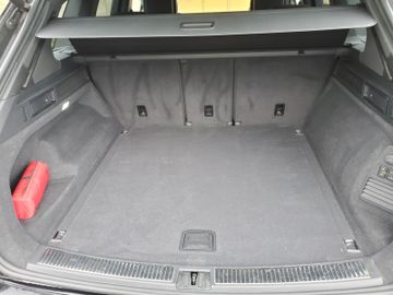 Volkswagen Touareg - 5