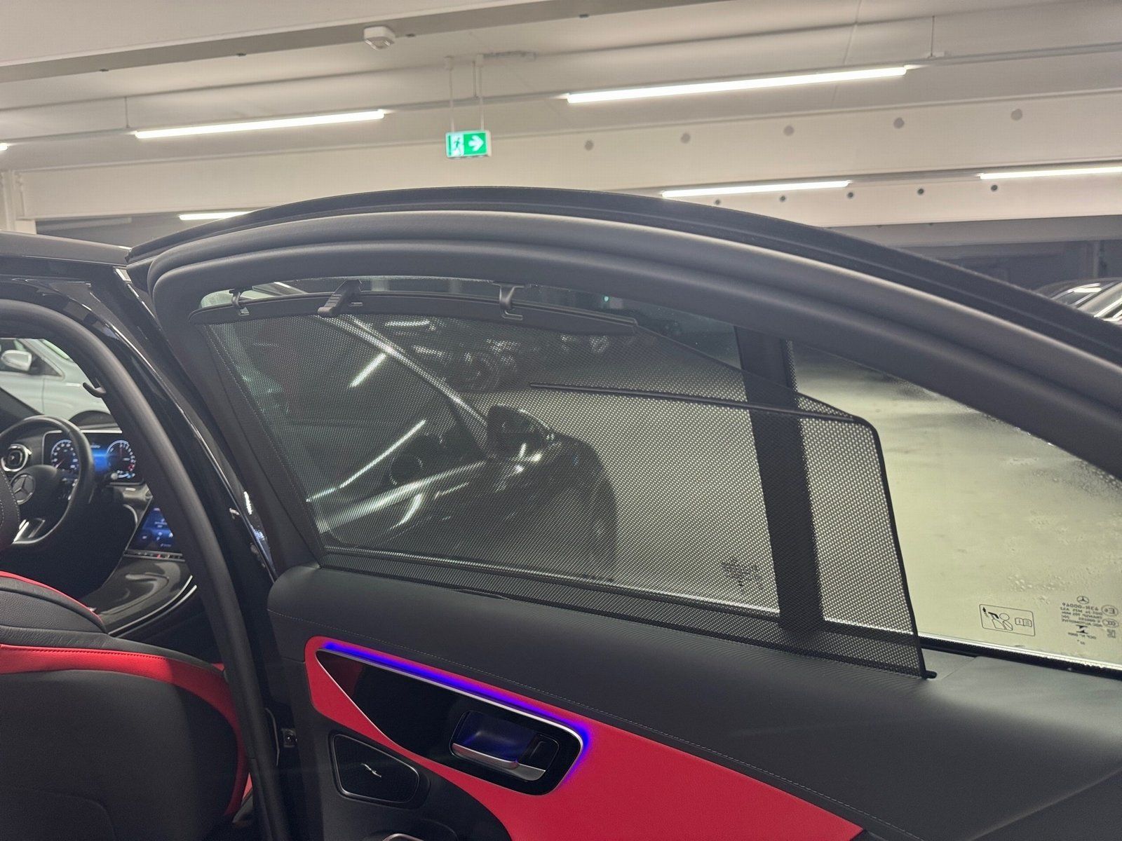 Fahrzeugabbildung Mercedes-Benz C 300 e AMG*Digital Light*Distronic*Soundsystem*