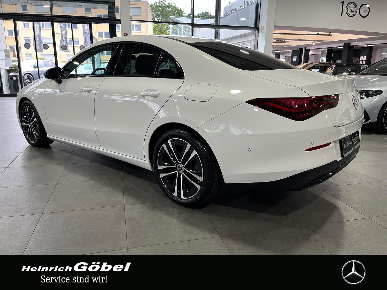 Fahrzeugabbildung Mercedes-Benz CLA 180 PROGRESSIVE+NIGHT+KAMERA+LED+WINTER.P