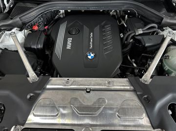 Fahrzeugabbildung BMW X3 xD30d xLine Komfort 360°HUD ACC Panorama HiFi