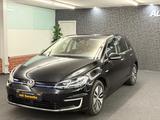 Volkswagen Golf VII Lim. E-Golf: virtual cockpit.Voll Leder - mit Elektro-Antrieb: Schwarz, Freisprecheinrichtung