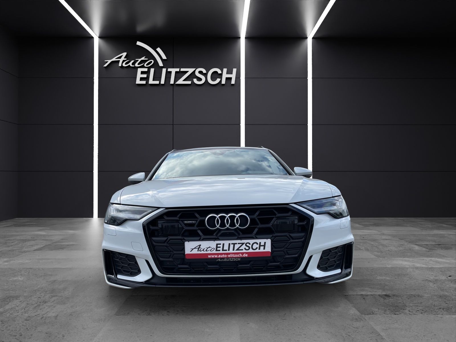 Fahrzeugabbildung Audi A6 Avant TFSI e quattro S line Matrix Navi SHZ