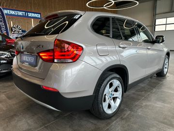BMW X1 xDrive *KEYLESS*MEMORY*TEMPO*NAV*PDC(CAM)*