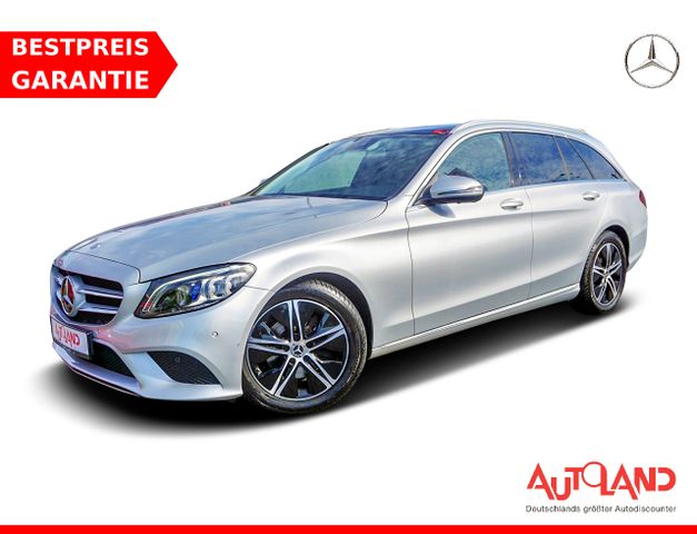 Mercedes-Benz C220 d T 360° LED Navi Tempomat Sitzheizung USB