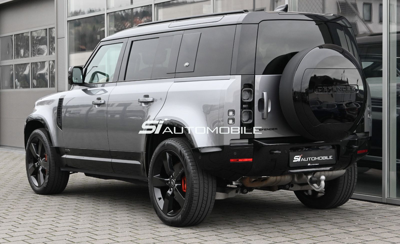 Fahrzeugabbildung Land Rover Defender 'X' D300 AWD °°UVP 125.666€°°VOLL°°