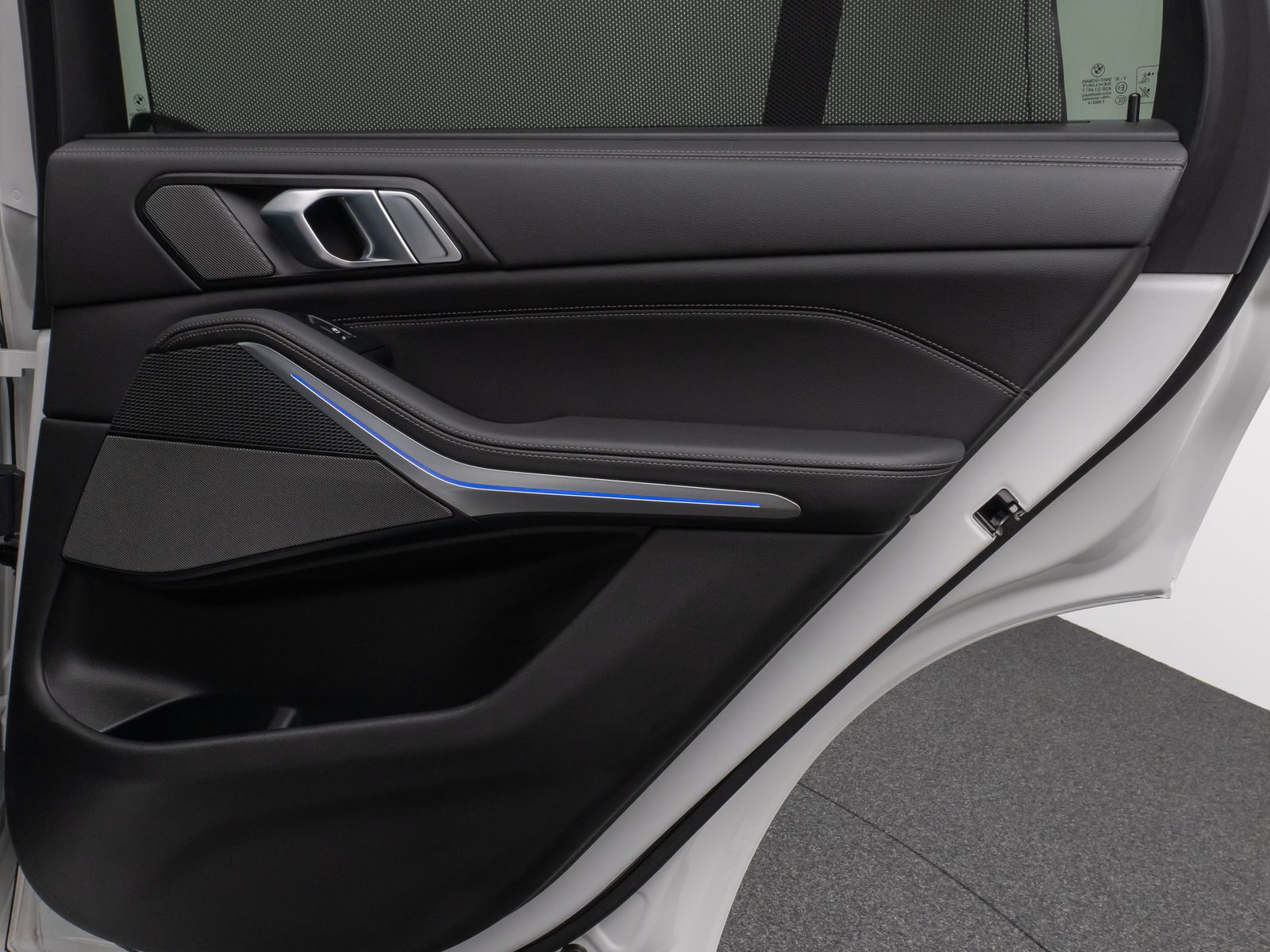 Fahrzeugabbildung BMW X5 M50d Panoram Laser 360°HUD H/K SoftCl AHK 22"