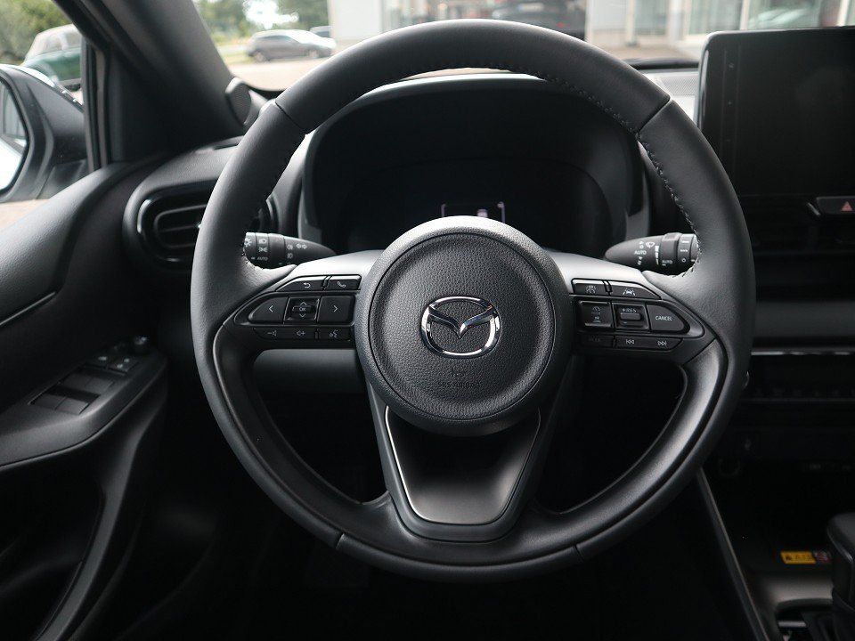 Fahrzeugabbildung Mazda 2 Hybrid Homura 1.5L VVT-i 116 PS CVT ACAA RFK E