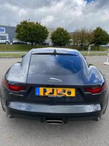 Jaguar F-Type P300 Coupé / Meridian / Pano / 19" - Jaguar F-Type aus 2021