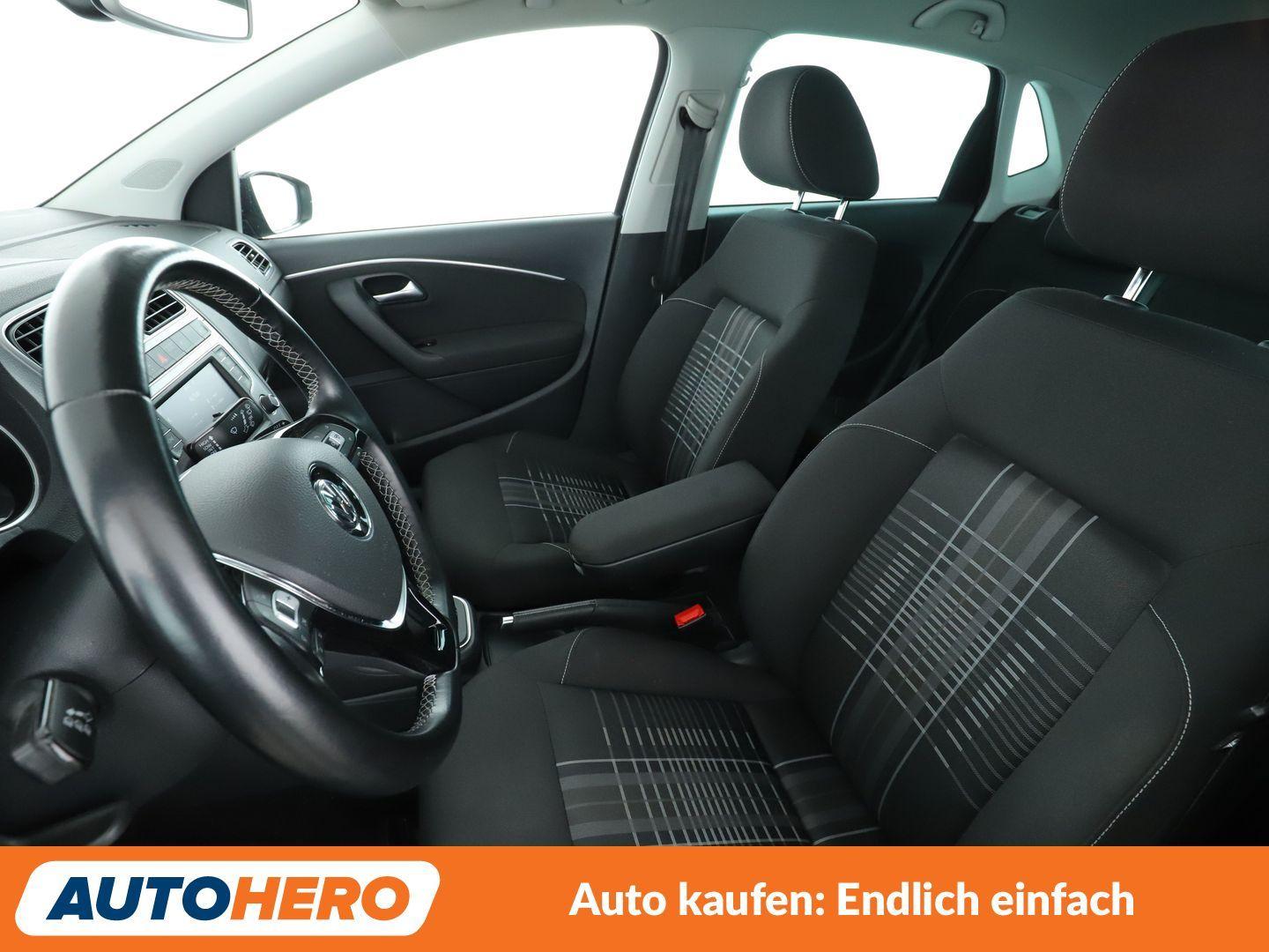 Volkswagen Polo 1.2 TSI Lounge BMT Aut. *NAVI*LED*TEMPO*CAM