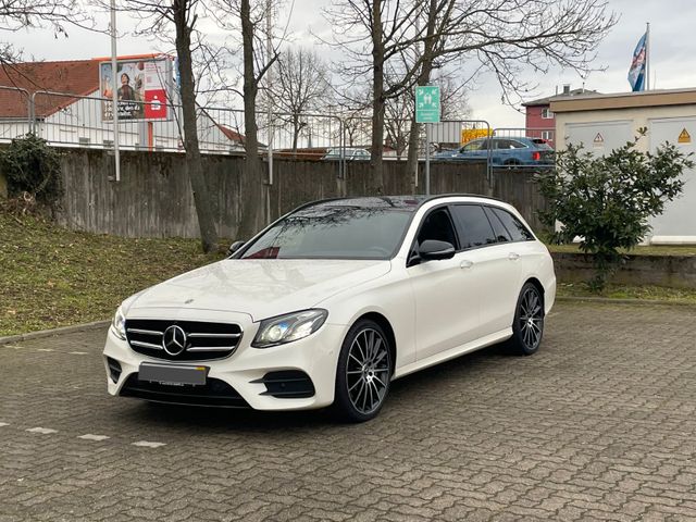 Mercedes-Benz E 400d 4Matic/AMG Line/Pano/360°/Softclose/LED