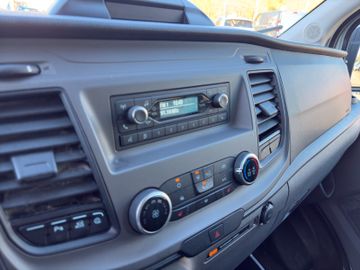 Ford Transit - 11