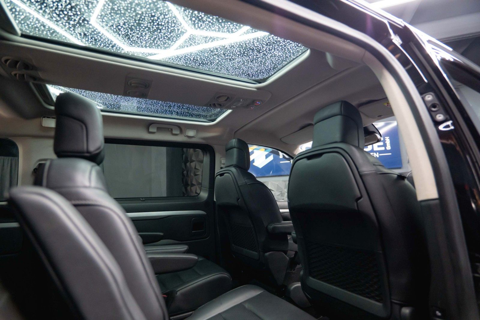 Fahrzeugabbildung Opel Zafira Life Innovation L3 Black Edition *Pano*