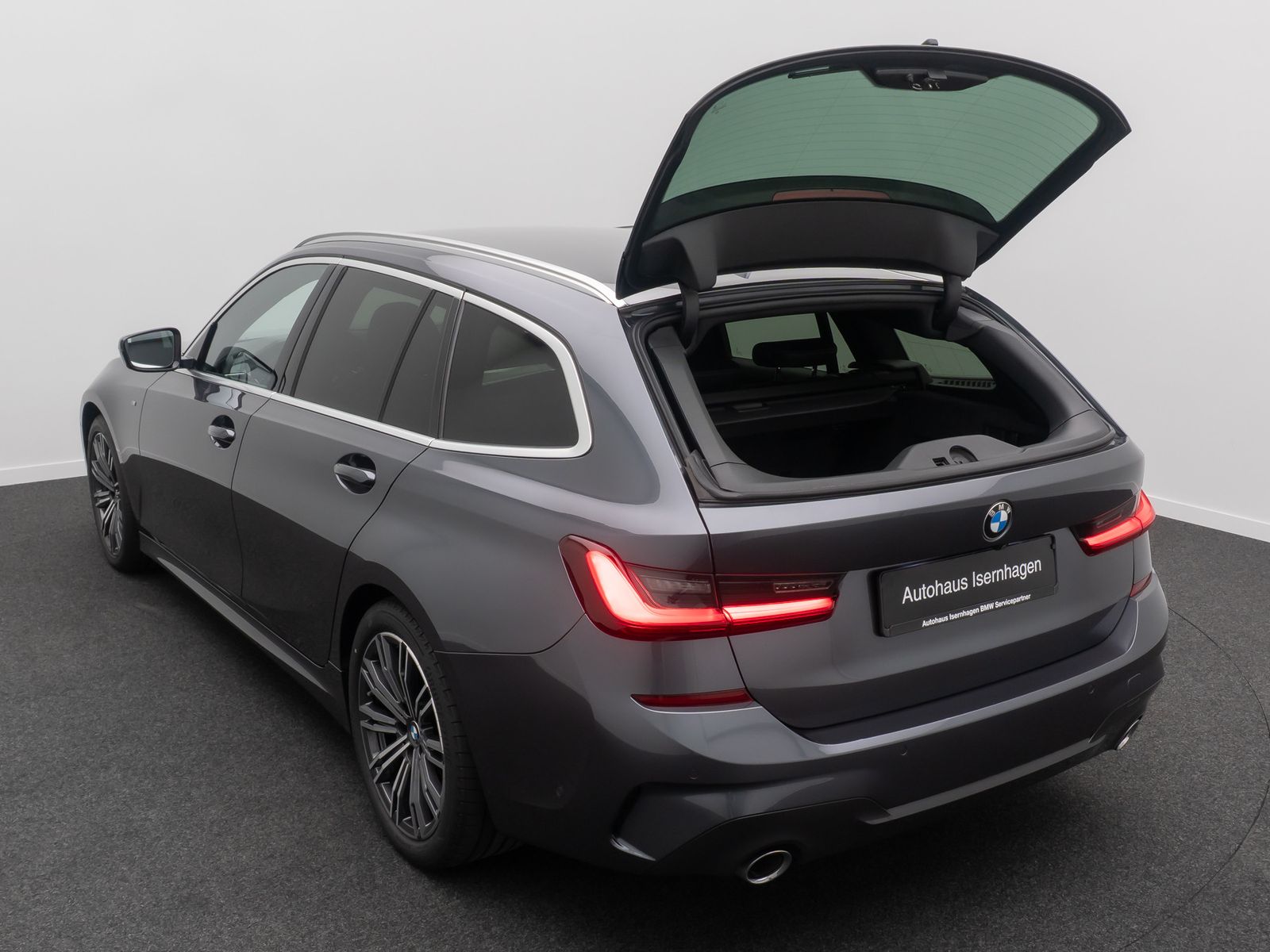 Fahrzeugabbildung BMW 320d M Sport DAB Kamera Alarm Komfort Individual
