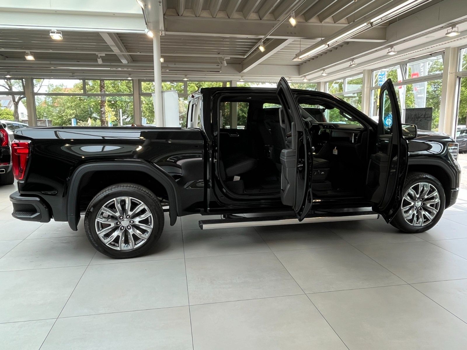 Fahrzeugabbildung GMC Sierra 1500 Denali 6.2 LPG*HeadUp*360°