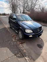 Mercedes-Benz Mercedes Benz ML 320 Benzin LPG - Mercedes-Benz ML 320 aus 2002