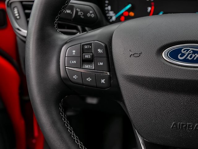 Ford Fiesta Titanium Abstandstempomat LED Sitzheizung