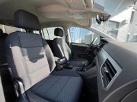 VW Touran 1.5 TSI DSG R-Line Ex 7SI KAM AHK 4J GAR bei Autohaus Landmann & Maier OHG