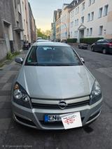Opel Astra 1.7 CDTI Elegance 74kW Elegance - Opel Astra aus 2005 mit Diesel-Antrieb
