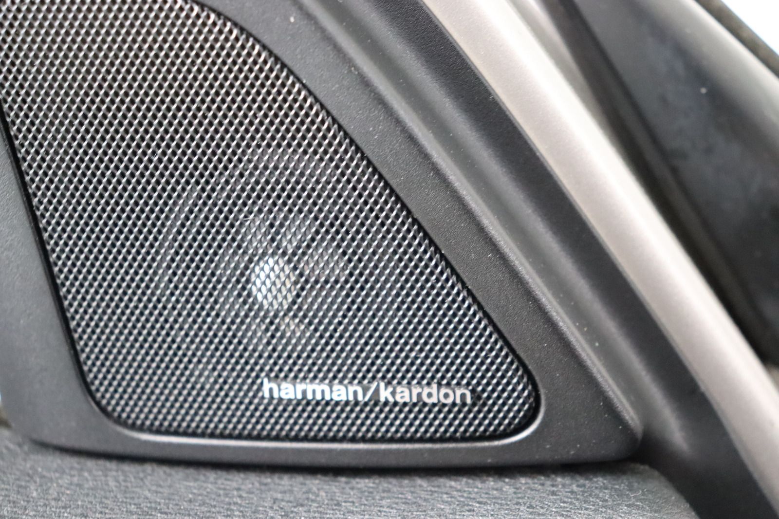 Fahrzeugabbildung BMW X1 18i * X-Line * Xenon * Sitzhzg.