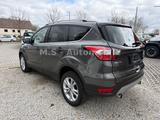 Ford Kuga Titanium Autom.4x4*1.Hand*CarPlay*SHZ*Touch - Ford Kuga Titanium mit Benzin-Antrieb
