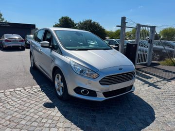 Ford S-Max - 1