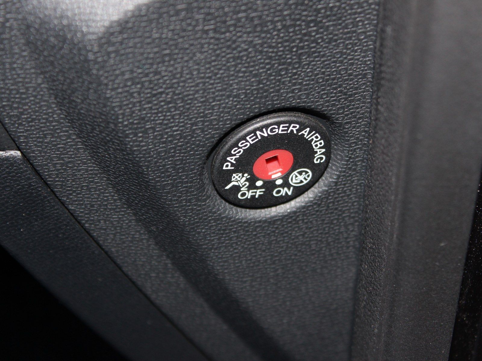 Fahrzeugabbildung Ford EcoSport Cool & Connect 1,0 EcoBoost Start/Stopp