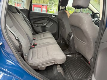 Ford Kuga - 9
