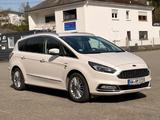 Ford S-Max 1,5 Vignale Navi Leder 7 Sitze AHK Kamera  - Ford S-MAX Vignale mit Benzin-Antrieb