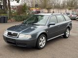 Skoda Octavia Combi Tour 1.6 AHK Klima Tüv 12/26 - Skoda Octavia aus 2006: Combi