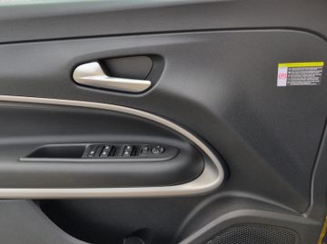 Jeep Avenger Elektro Summit Electric 360+Kam.+KeyLess