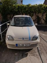 Fiat Seicento 1.1 8V - - Fiat Seicento mit Benzin-Antrieb: ABS