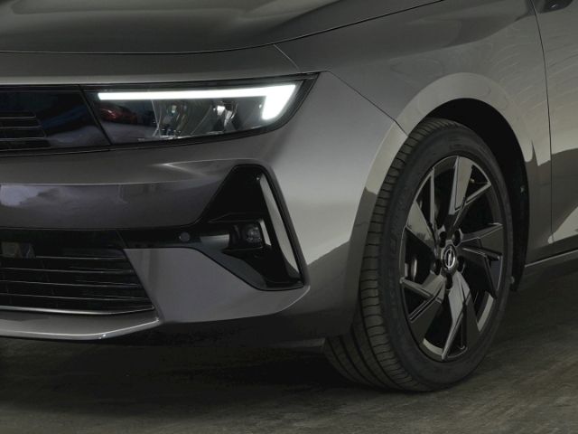 Astra L LIM GS PHEV AT+NAVI+360 GRAD KAMERA+LED