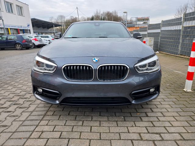 BMW 1er 118d Sport Line Shadow-Line Navi/LED