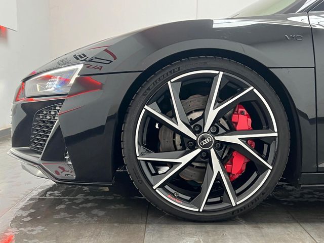 Audi R8 Coupe 5.2 RWD°BLACK/RED°B&O°Laser°MILLTEK°