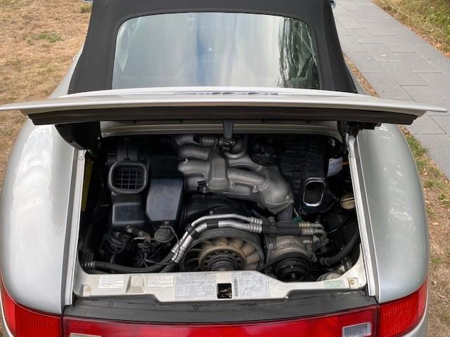 Porsche 993 Carrera Cabrio MJ98  Historie 111t  Scheckh.