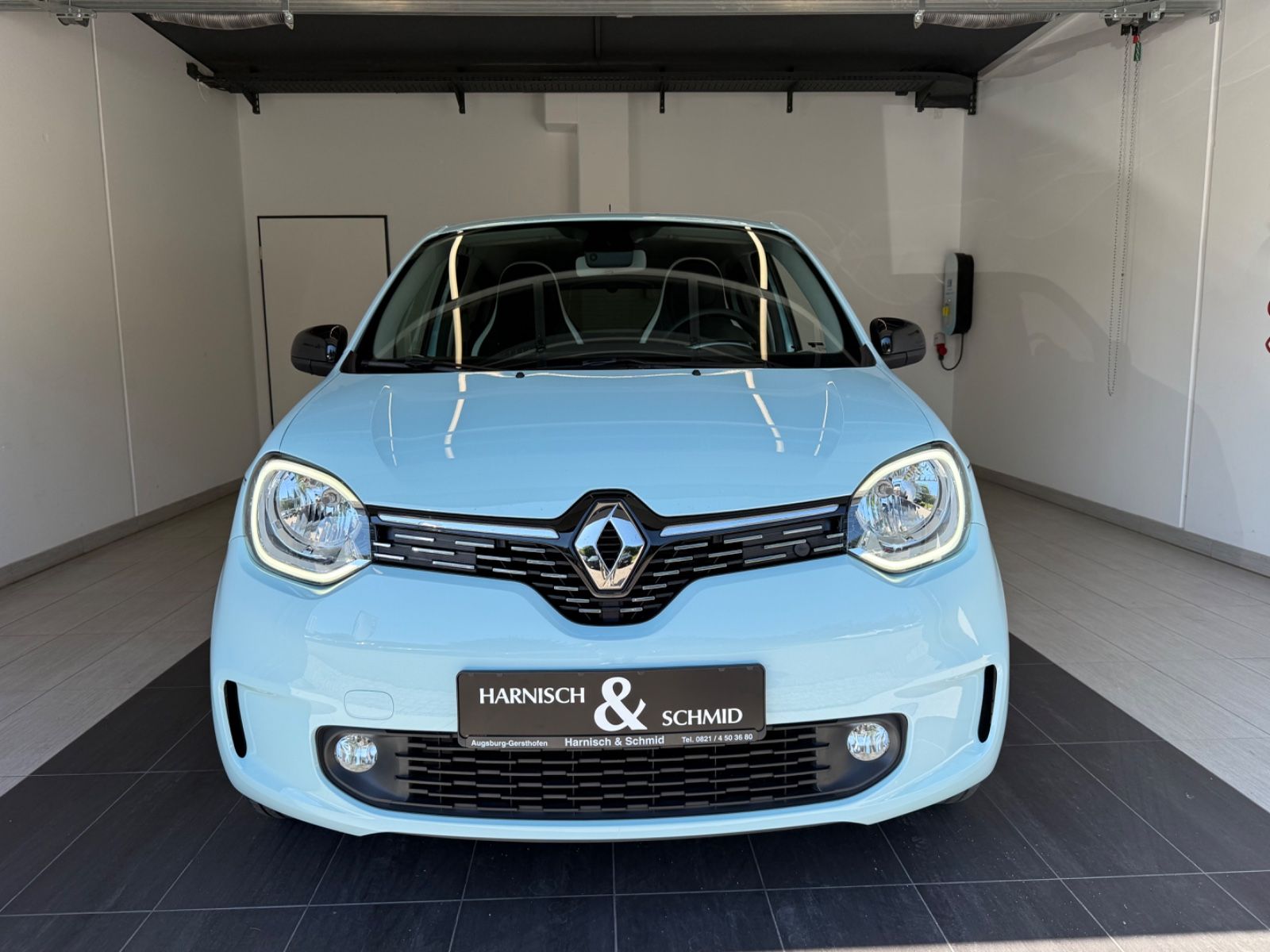 Fahrzeugabbildung Renault Twingo Techno Electric, Navi, Rückfahrkamera