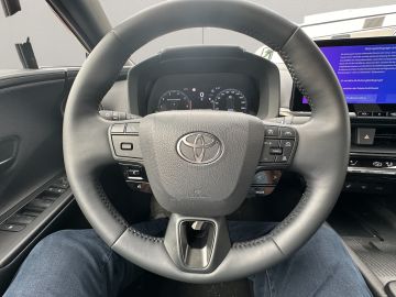 Toyota C-HR - 11