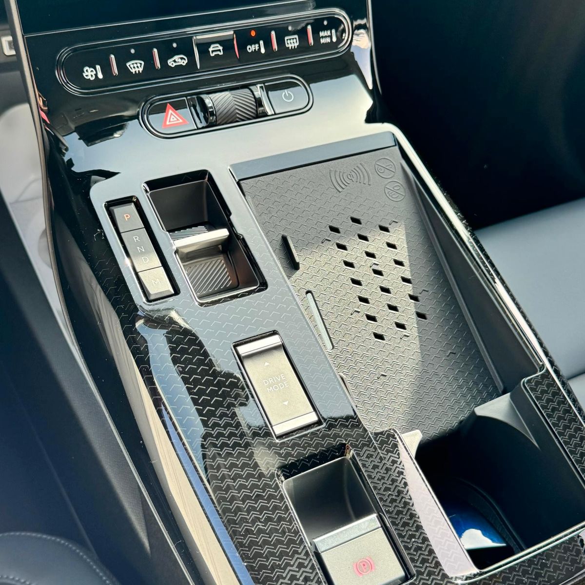 Fahrzeugabbildung Citroën C5 Aircross 145 Hybrid MAX