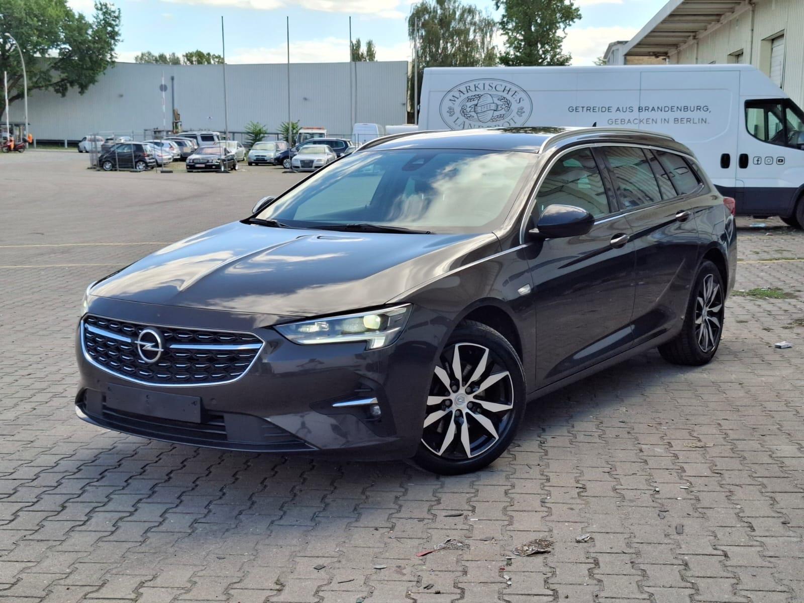 Opel Insignia B Sports Tourer Elegance CAM HUD SzH AC