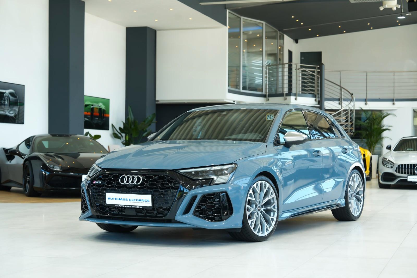 Audi RS3 Sportback quattro MATRIX CARBON RS-SITZE