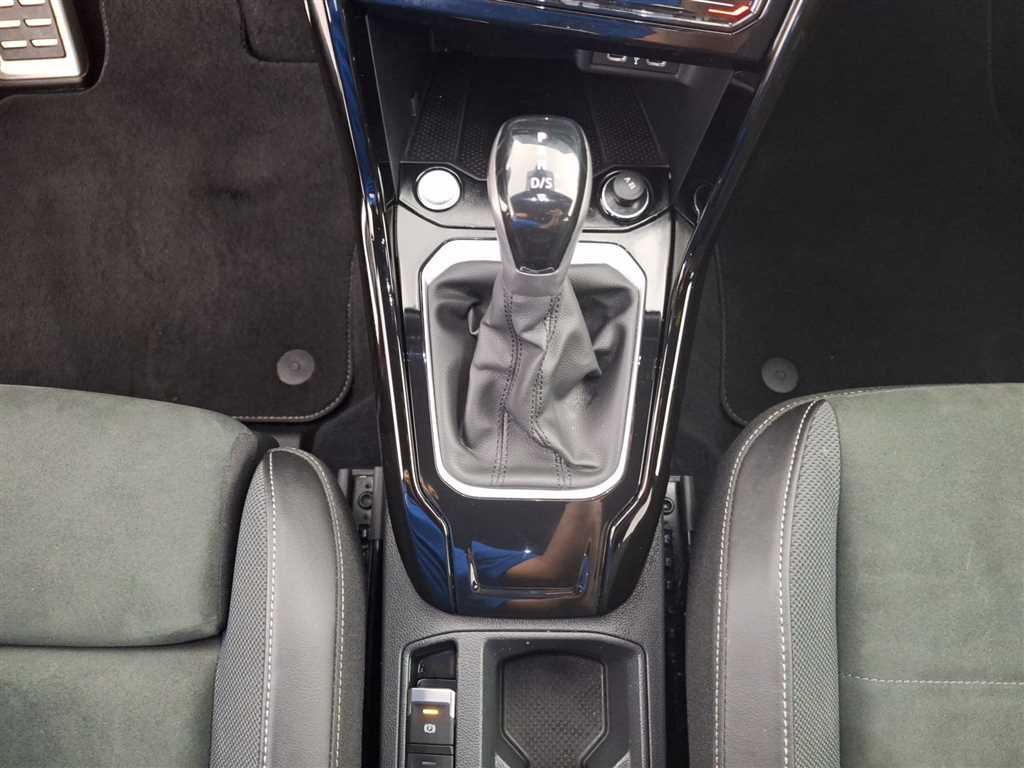 Volkswagen T-Roc R-Line 1.5 TSI DSG BusinessPremium IQ.Driv, миниатюра 14